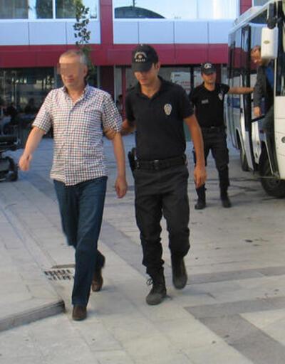 Konya'da "kaçak silah" operasyonu