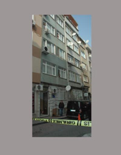 Fatih'te bir evde 5 kişi ölü bulundu