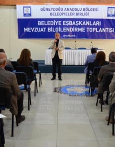 BDP'li belediye başkanlarına demokratik özerklik semineri