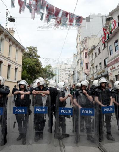 İstiklal'de polis müdahalesi
