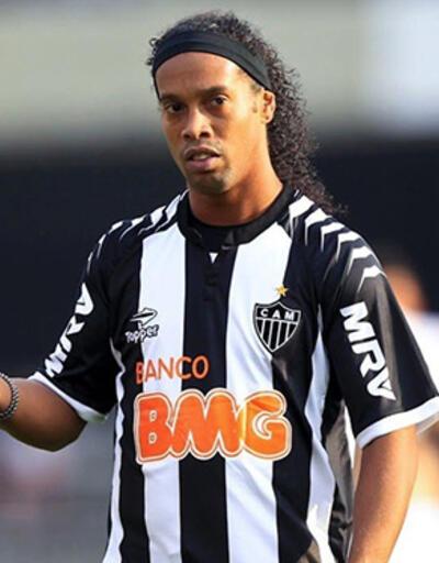 Ronaldinho, Atletico Mineiro'dan kovuldu