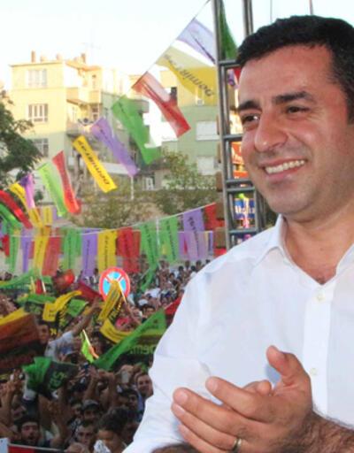 Demirtaş'ın hedefinde Erdoğan ve Davutoğlu vardı