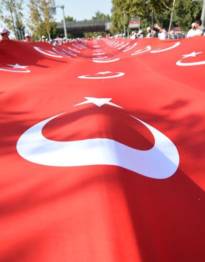 Ankara'da büyük yürüyüş başladı