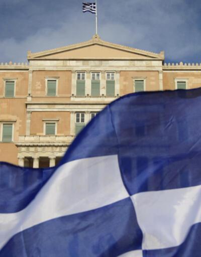 Yunanistan'da SYRIZA hükümeti güvenoyu aldı
