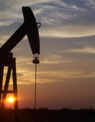 Büyük petrol şirketleri panikte: Petrolün sonu mu göründü?