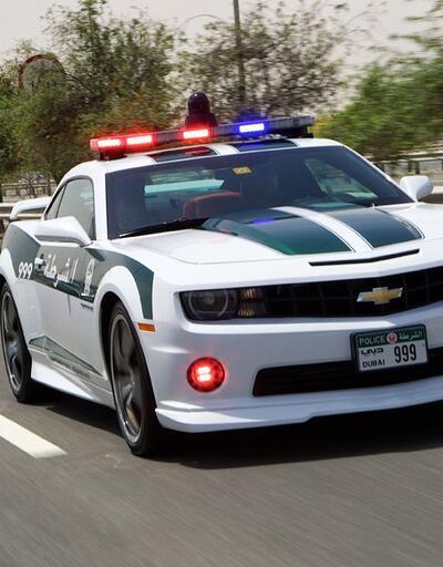 Dubai'nin polis arabaları!
