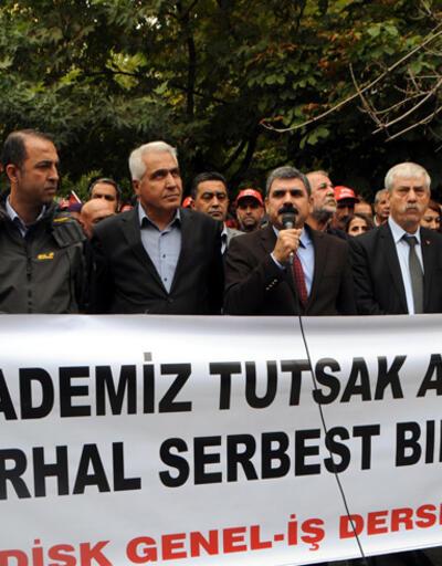 Tunceli'de tutuklu sendikacı ve grevdeki işçilere destek