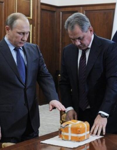 Uçağın kara kutusu Putin'e getirildi