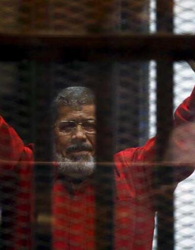 Muhammed Mursi'ye müebbet hapis