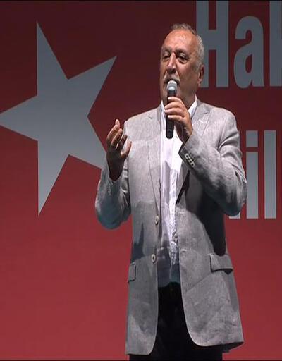 Mehmet Ağar 'demokrasi nöbetine' katıldı