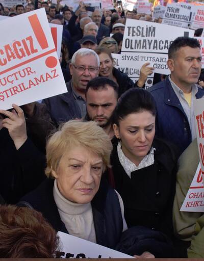 Kartal'da Ankara ve Suruç saldırılarında hayatını kaybedenler anıldı
