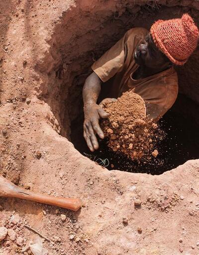 Senegalli işçiler altın avında
