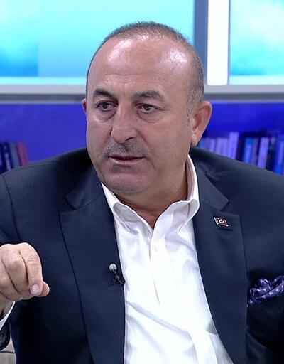 Mevlüt Çavuşoğlu: Hollanda uçuş iznini iptal ile tehdit etti