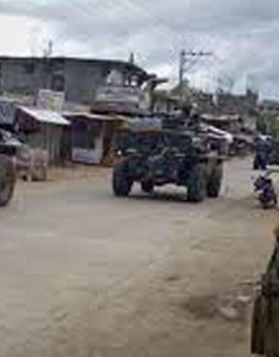 Mindanao'da polis şefi öldürüldü