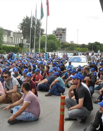 Petkim'de işçilerden oturma eylemi
