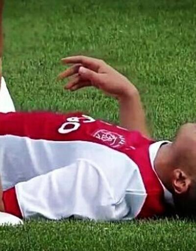 Ajax'tan Abdelhak Nouri açıklaması: Halen uyutuluyor, hayati tehlikesi yok