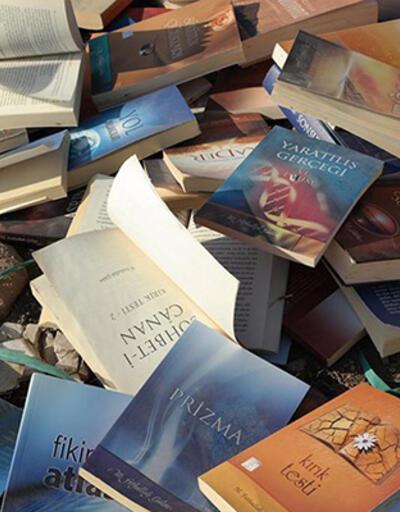 Fetullah Gülen'in kitapları boş arazide bulundu