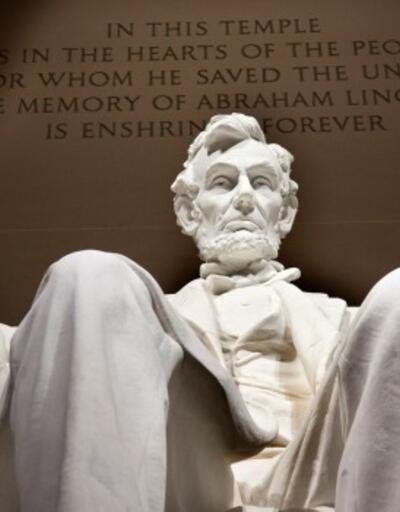 ABD'de Abraham Lincoln anıtına saldırı