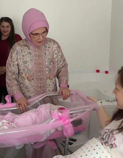 Emine Erdoğan 'Suda Doğum Merkezi'ni açtı