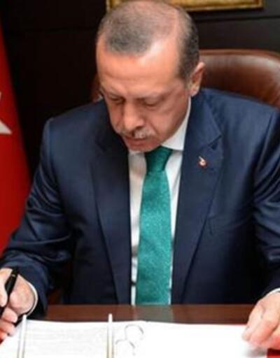 Ankara'nın yeni başkanı Tuna, istifasını istediği 250 kişilik listeyi Erdoğan'a sundu