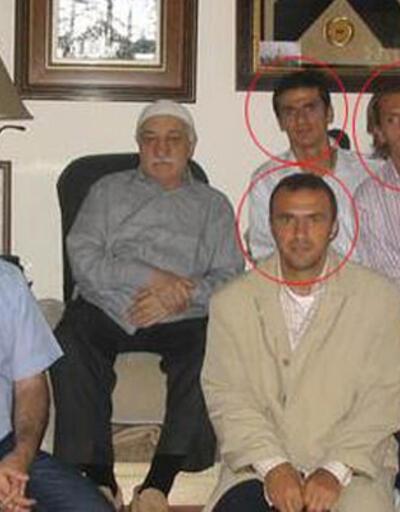 Bilgisayarından Gülen'in eski futbolcularla fotoğrafı çıktı