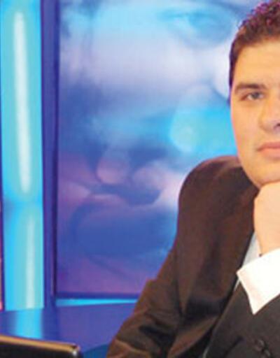 Köşe yazarı Oray Eğin'den Elif Şafak'a eleştiri: İlgi çekmek istiyor