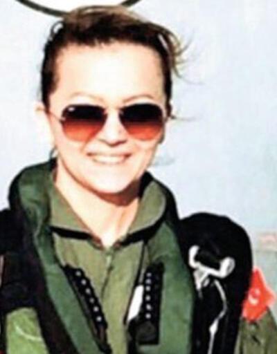 İşte Norveç'teki tatbikatta skandalı ortaya çıkaran Türk subay: Binbaşı Ebru Nilhan Bozkurt
