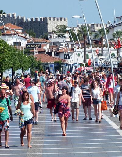 Türkiye'ye geçen yıl en çok Rus turist geldi