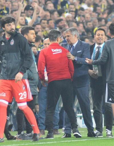 Fenerbahçe-Beşiktaş derbisi tatil edildi