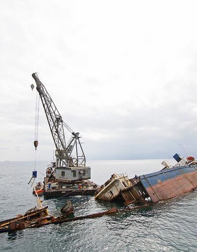 Çin'de kargo gemisi battı: 7 ölü