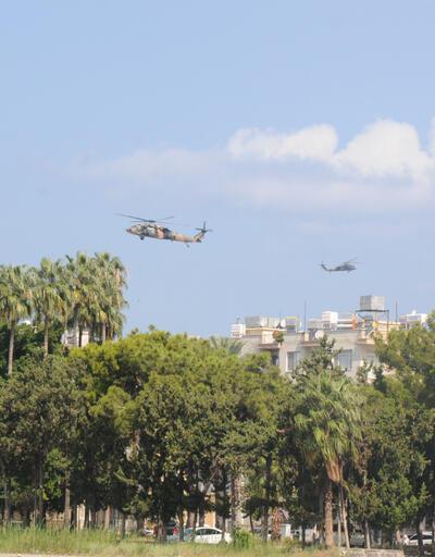 İskenderun'da askeri helikopter hareketliliği
