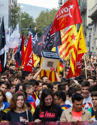 İspanya Başbakanı'ndan Katalan lidere eleştiri