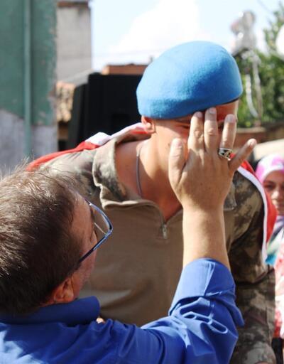 Afrin'den dönen komando, baba ocağında davul zurnayla karşılandı