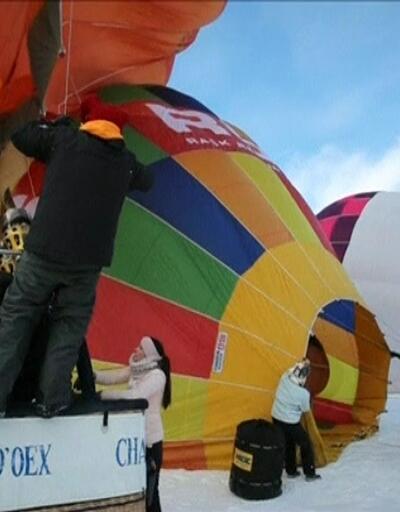 Gökyüzü rengarenk balonlarla süslendi