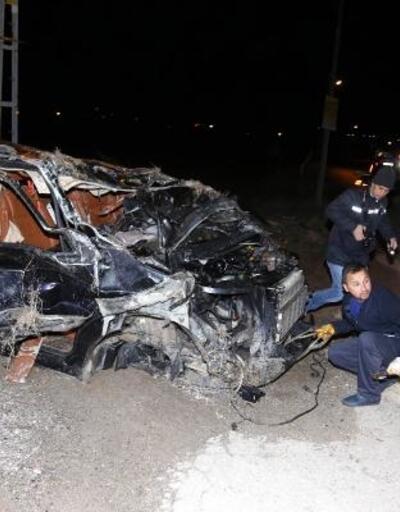 Kahramankazan'da trafik kazası: 1 ölü, 1 yaralı