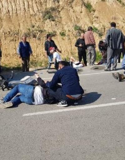 Adana'da 15 kişinin yaralandığı kazada can pazarı