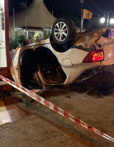 Sancaktepe'de otomobil takla attı: biri ağır, 2 yaralı