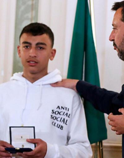 İtalya, kaçırılan okul servisinde can kayıplarını önleyen iki çocuğa vatandaşlık verdi