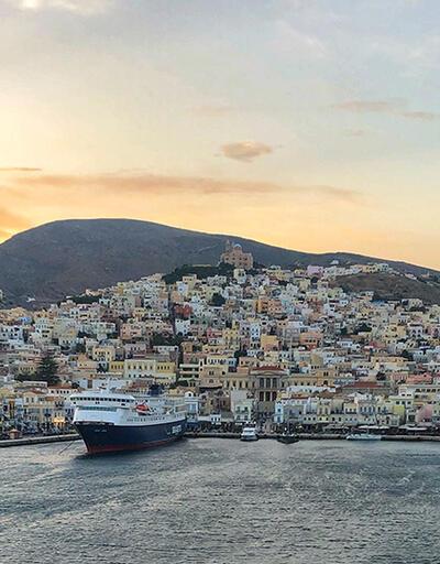 Her Sabah Bir Liman, Yunanistan'ın Siros adasını gezdi