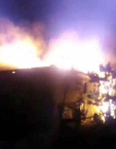 Seben'de 2 ev yandı