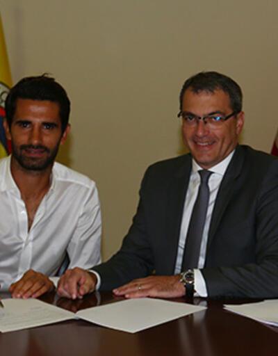 Fenerbahçe, Alper Potuk'la yeni sözleşme imzaladı