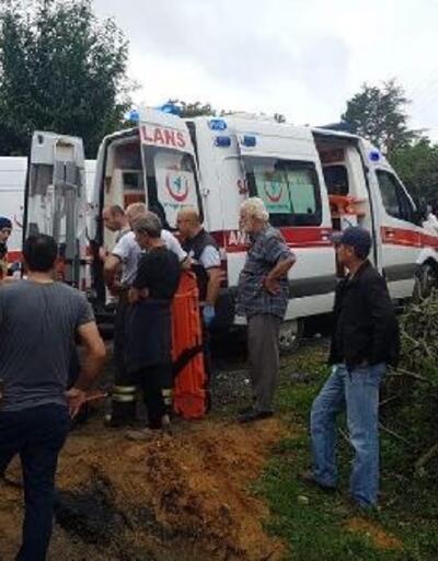 Fındık işçilerini taşıyan kamyonet şarampole yuvarlandı: 1 ölü, 14 yaralı