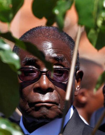 Son dakika...Robert Mugabe 95 yaşında öldü!