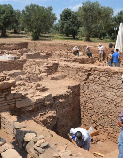 Antik kent Sardes'te büyük depremin kalıntıları bulundu