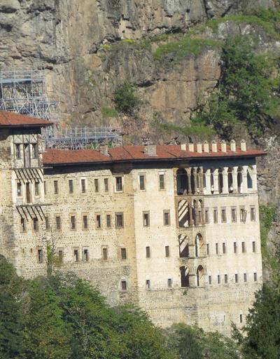 Sümela Manastırı'nda restorasyon sürüyor