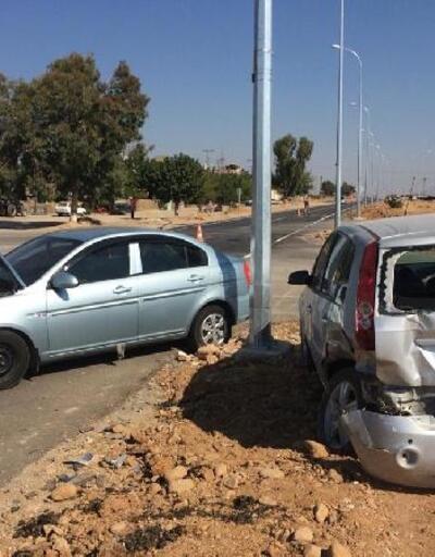 Hassa'da iki otomobil çarpıştı: 6 yaralı