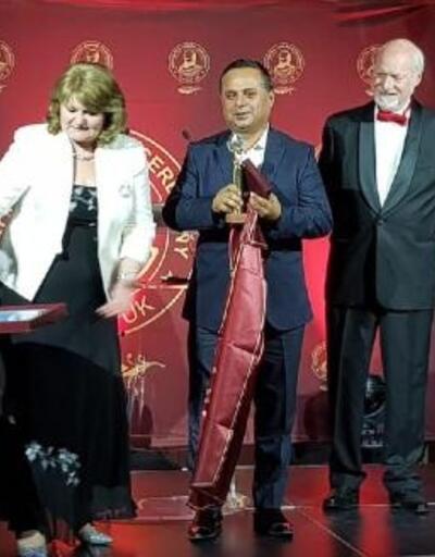 Cannes'de Çallı başkana yılın yöneticisi ödülü