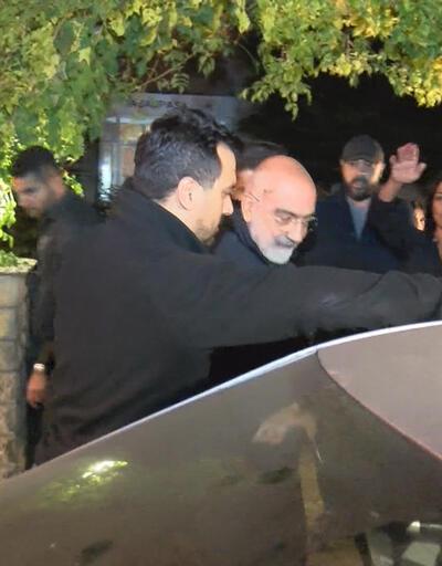 Hakkında yakalama kararı çıkarılan Ahmet Altan gözaltına alındı