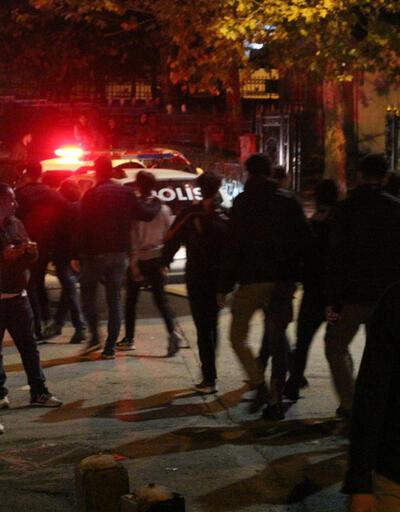 Beyoğlu'nda hareketli saatler! Önce oğlunu sonra polisi vurdu