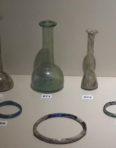 Roma dönemi cam şişeyle başladığı koleksiyonu, 4 bin parçayı geçti